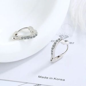 ✨MEW✨925 Heart shape hood earrings with shiny and beautiful for women girl party